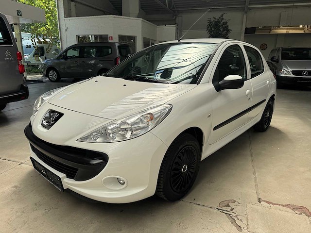 2010 peugeot 206+ - 93000 km - 1ste eigenaar - afbeelding 1 van  24