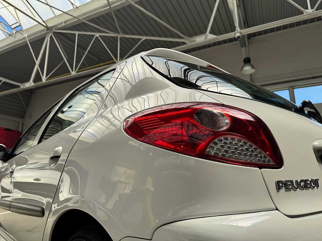2010 peugeot 206+ - 93000 km - 1ste eigenaar - afbeelding 19 van  24