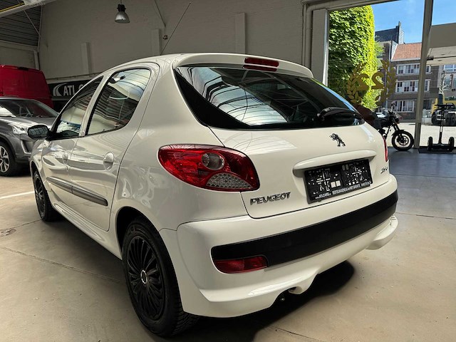 2010 peugeot 206+ - 93000 km - 1ste eigenaar - afbeelding 18 van  24