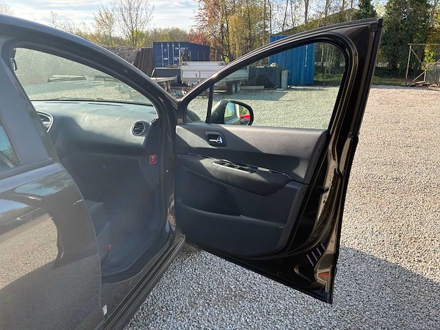 2010 peugeot 3008 auto - afbeelding 32 van  54