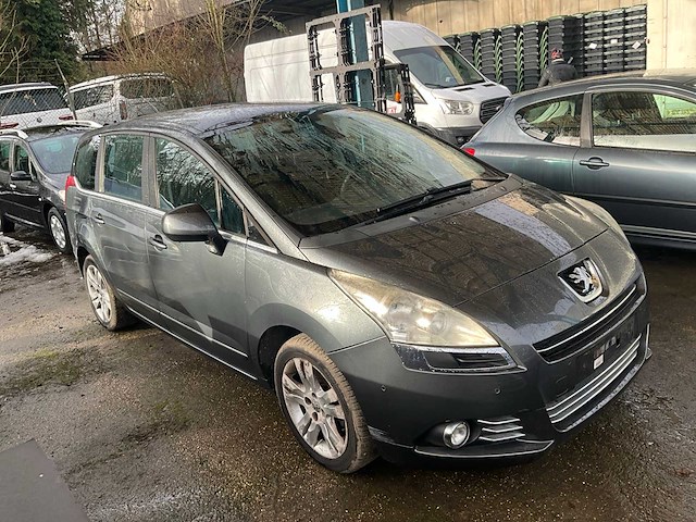 2010 peugeot 5008 personenauto - afbeelding 3 van  18