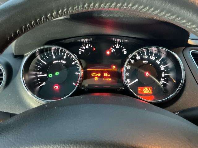 2010 peugeot 5008 personenauto - afbeelding 9 van  24