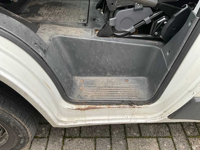 2010 peugeot boxer minibus - 9 personen - trekhaak - afbeelding 16 van  50