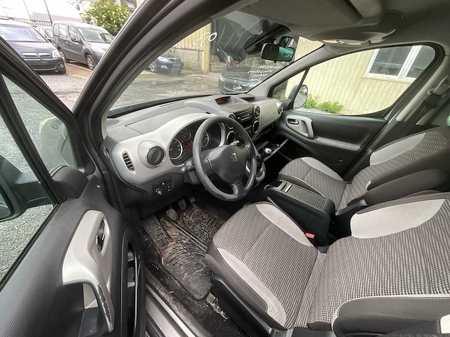 2010 peugeot partner bedrijfswagen - afbeelding 22 van  23