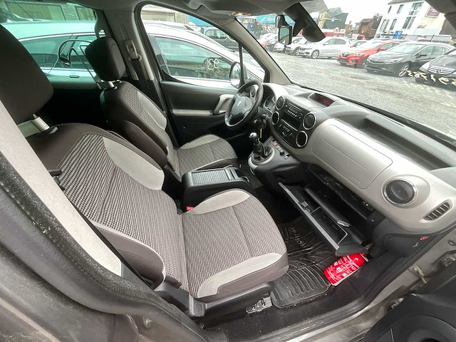 2010 peugeot partner bedrijfswagen - afbeelding 11 van  23