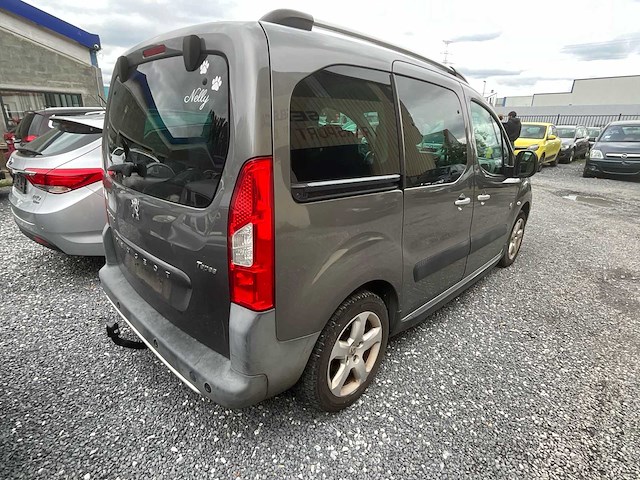 2010 peugeot partner bedrijfswagen - afbeelding 18 van  23