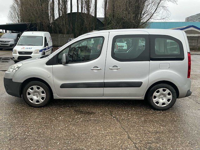 2010 peugeot partner tepee personenauto - afbeelding 12 van  23