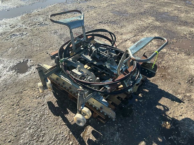 2010 probst hzv uni bestratingsklem - afbeelding 1 van  7