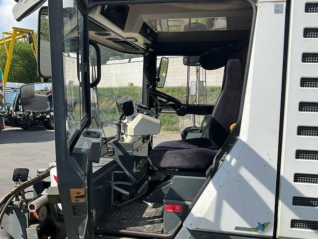 2010 ravo 540cd straatveegmachine - afbeelding 8 van  44