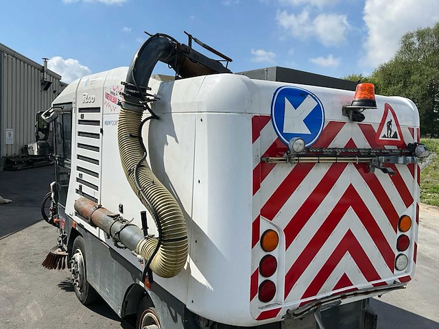 2010 ravo 540cd straatveegmachine - afbeelding 19 van  43