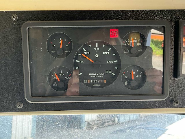 2010 ravo 540cd straatveegmachine - afbeelding 31 van  43