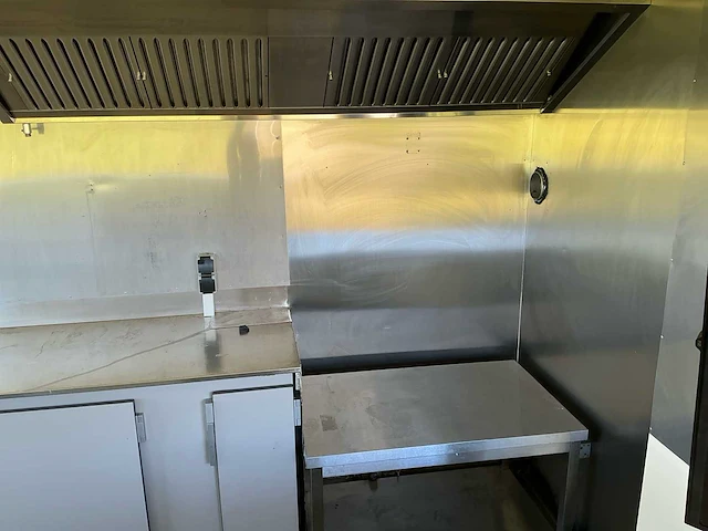 2010 remue mr1500 foodtrucks - afbeelding 15 van  27