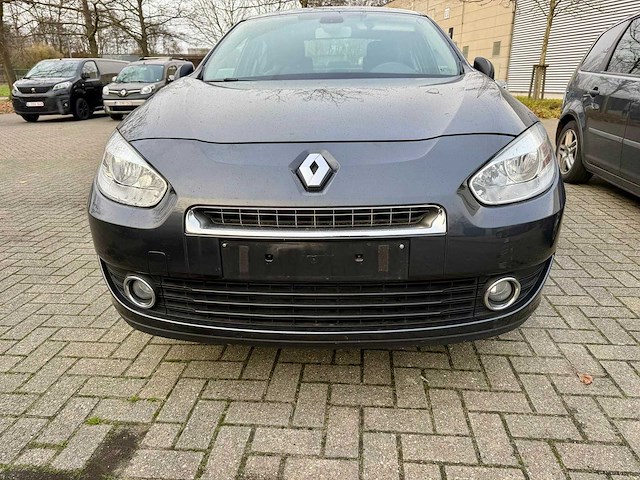 2010 renault fluence personenauto - afbeelding 10 van  17