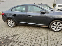 2010 renault fluence personenauto - afbeelding 12 van  17