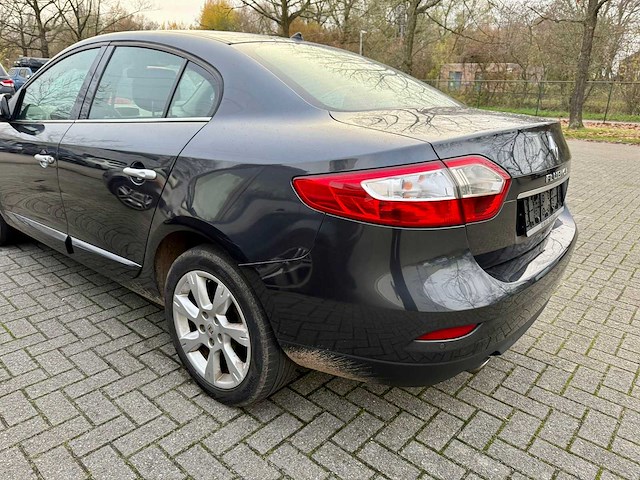 2010 renault fluence personenauto - afbeelding 13 van  17
