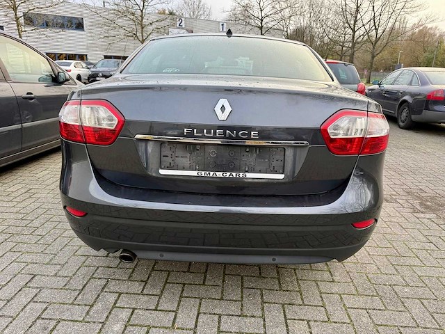 2010 renault fluence personenauto - afbeelding 14 van  17