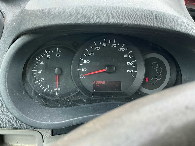 2010 renault kangoo lichte vracht personenauto - afbeelding 13 van  32