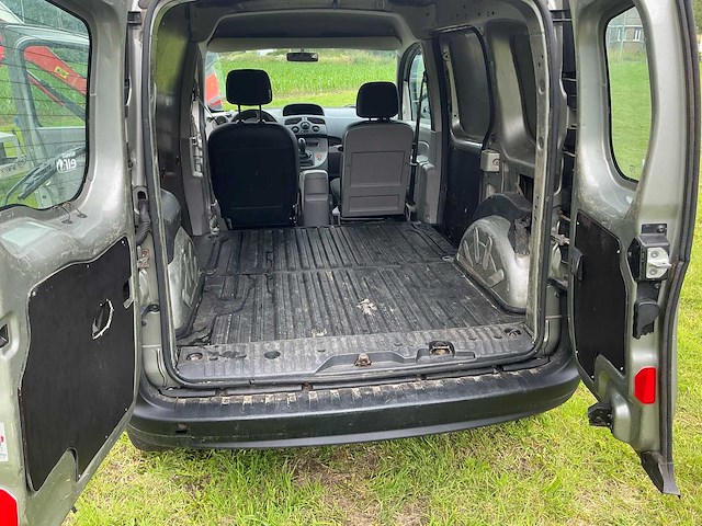 2010 renault kangoo lichte vracht personenauto - afbeelding 17 van  32