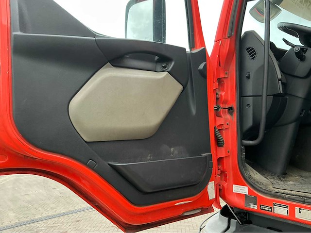 2010 renault kerax 430 vrachtwagen - afbeelding 9 van  24