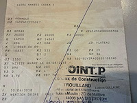 2010 renault kerax 430 vrachtwagen - afbeelding 17 van  24