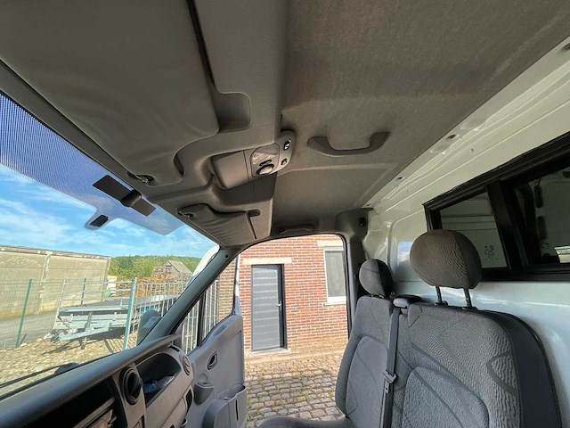 2010 renault master - bedrijfswagen - afbeelding 11 van  19