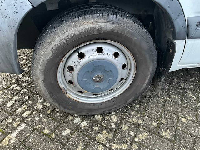 2010 renault master paardenwagen - 2.5 dci 120 pk - 685kg laadvermogen - afbeelding 10 van  54