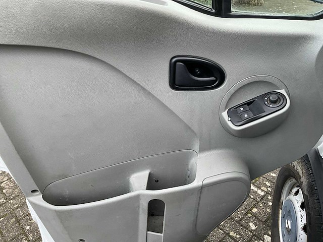 2010 renault master paardenwagen - 2.5 dci 120 pk - 685kg laadvermogen - afbeelding 24 van  54