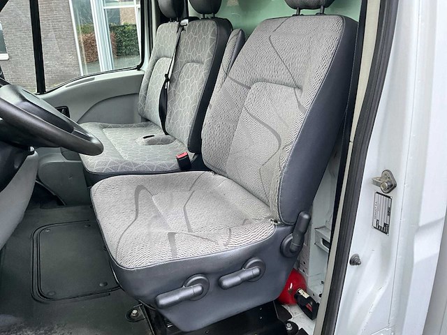 2010 renault master paardenwagen - 2.5 dci 120 pk - 685kg laadvermogen - afbeelding 32 van  54