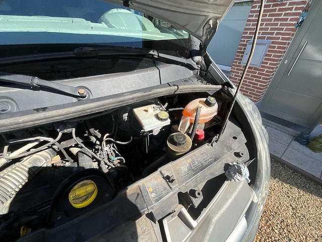 2010 renault master - afbeelding 28 van  46