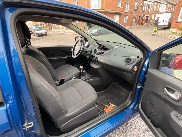 2010 renault twingo auto - afbeelding 24 van  37