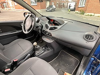 2010 renault twingo auto - afbeelding 26 van  37
