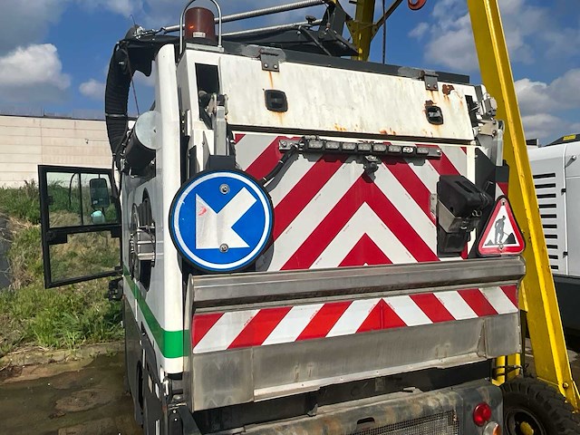 2010 schmidt cleango 400 straatveegmachine - afbeelding 13 van  16