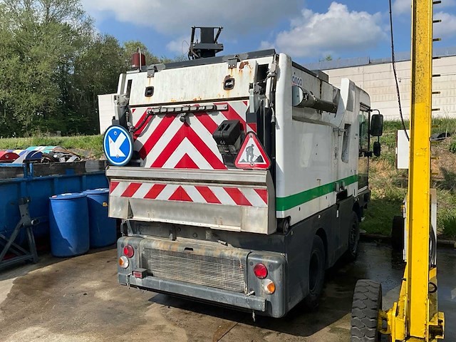 2010 schmidt cleango 400 straatveegmachine - afbeelding 15 van  16