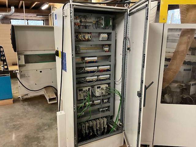 2010 scm windor 20 horizontaal cnc-bewerkingscentrum - afbeelding 31 van  41