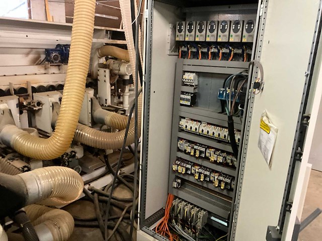 2010 scm windor 20 horizontaal cnc-bewerkingscentrum - afbeelding 35 van  41