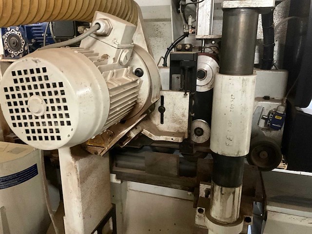 2010 scm windor 20 horizontaal cnc-bewerkingscentrum - afbeelding 34 van  41