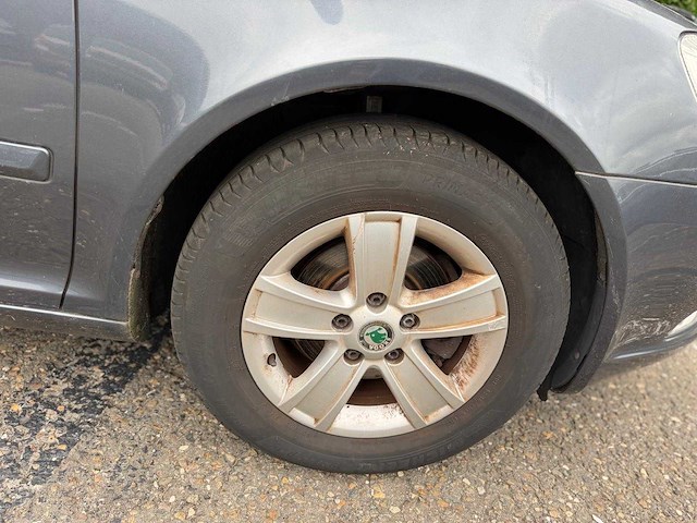 2010 skoda octavia combi 1z - stationwagen - afbeelding 26 van  28