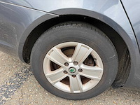 2010 skoda octavia combi 1z - stationwagen - afbeelding 27 van  28