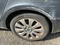 2010 skoda superb schade - personenauto - afbeelding 3 van  10