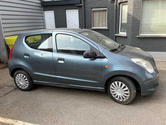 2010 suzuki alto - afbeelding 11 van  13