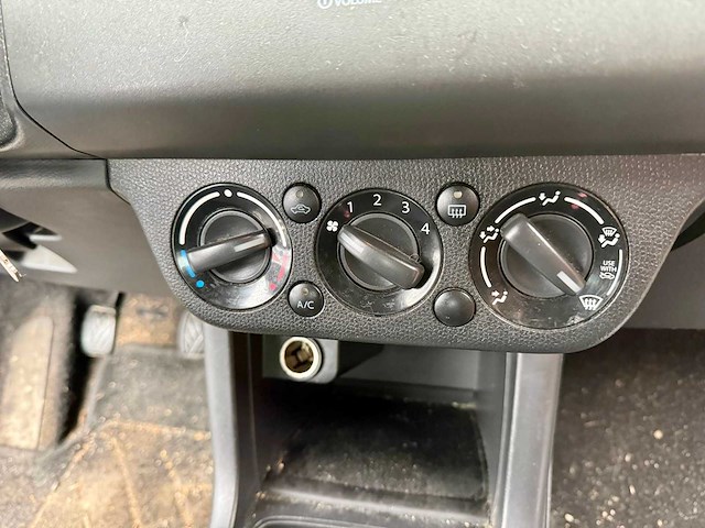 2010 suzuki swift personenauto - afbeelding 2 van  19