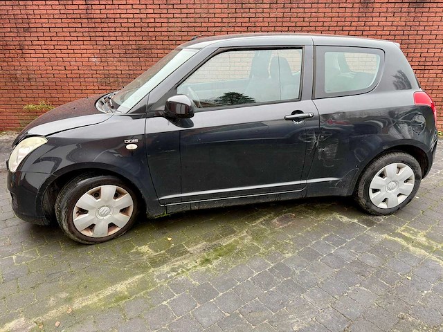 2010 suzuki swift personenauto - afbeelding 12 van  19