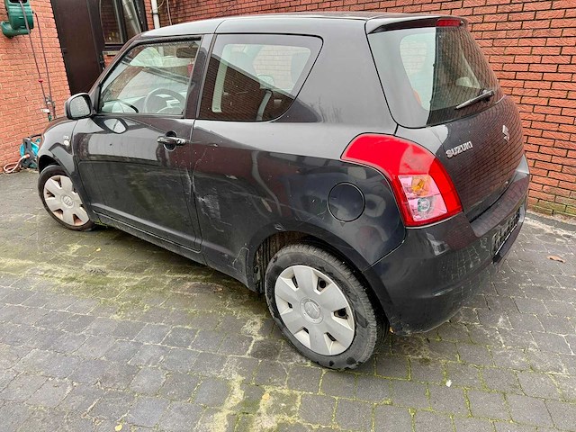 2010 suzuki swift personenauto - afbeelding 16 van  19