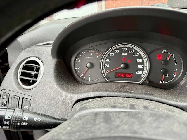 2010 suzuki swift personenauto - afbeelding 19 van  19