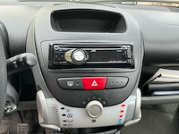 2010 toyota aygo personenauto - afbeelding 6 van  25