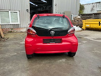 2010 toyota aygo personenauto - afbeelding 20 van  25