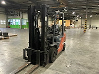 2010 toyota tonero 25 -8fgf25 vorkheftruck