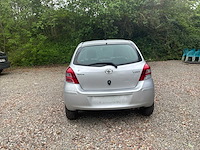 2010 toyota yaris auto - afbeelding 8 van  25