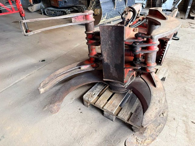 2010 ufkes greentec 350 hydraulische knipper/knotten - afbeelding 1 van  5