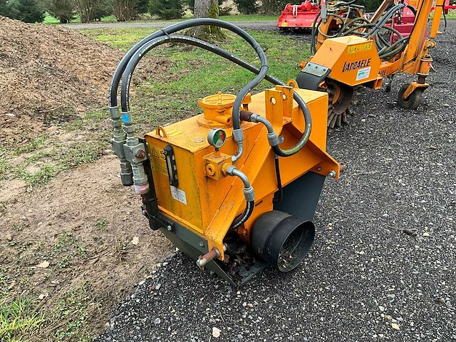 2010 vandaele okb borstelmachine - afbeelding 7 van  25